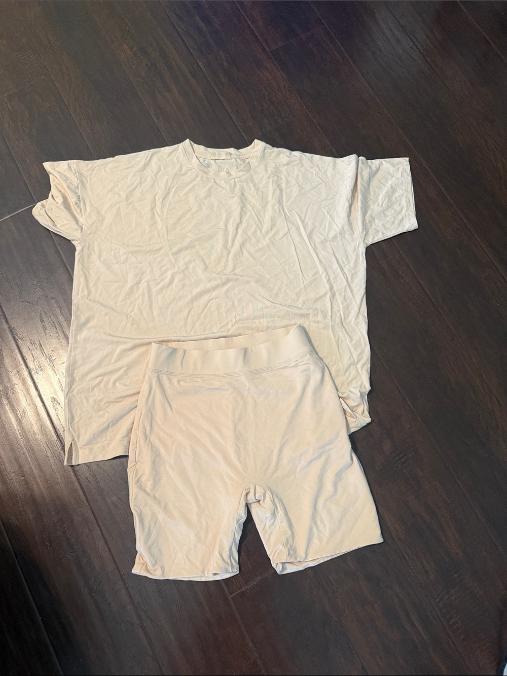 nuuds Women's Athletic Tee and Biker Short Set in Cream